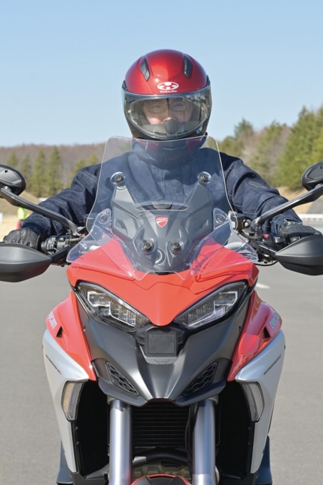 DUCATI MULTISTRADA V4S スクリーン（下）