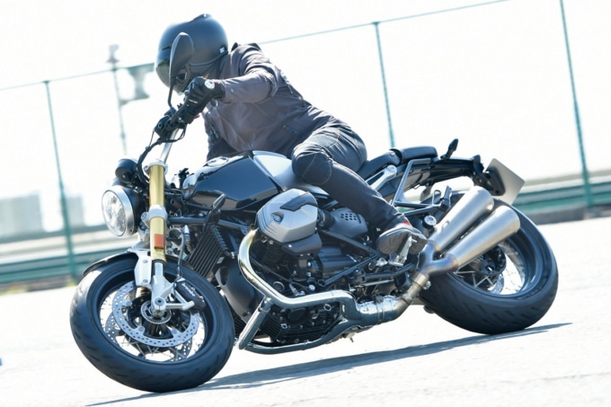 BMW R nineT 走行イメージ