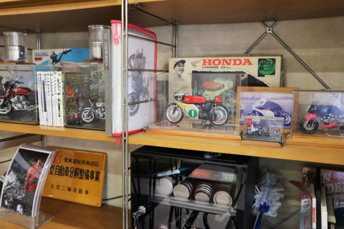 バイクショップREMOTIONが展開するバイカーズカフェがオープン