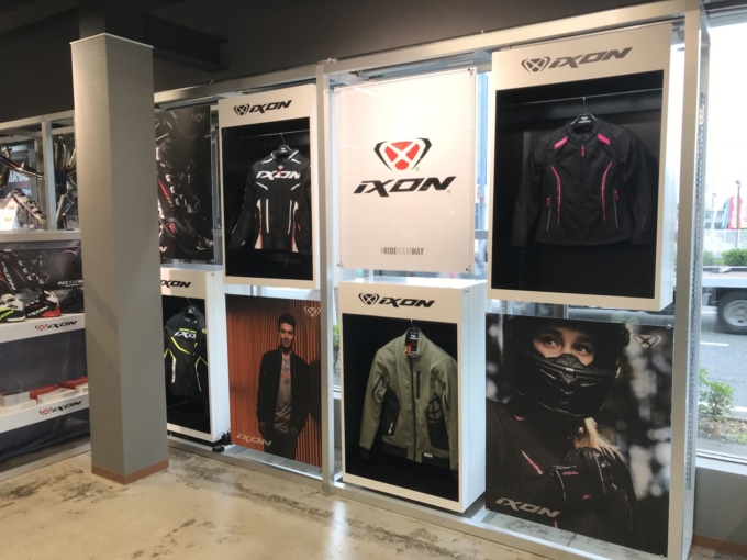 中上貴晶選手がアンバサダーのIXONのライディングギア販売店舗