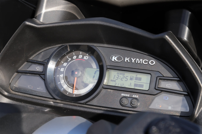 KYMCO G-DINK i メーター