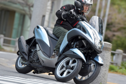 YAMAHA TRICITY125