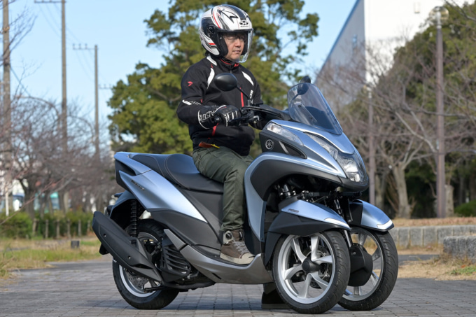 YAMAHA TRICITY125 乗車姿勢