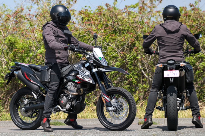 APRILIA SX125の足つき＆乗車ポジション