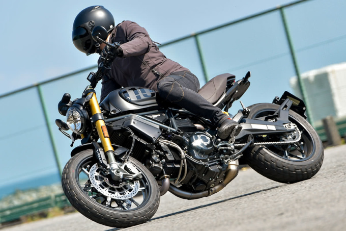 DUCATI SCRAMBLER1100 SPORT PRO 走行