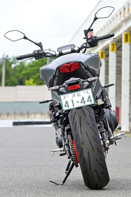 YAMAHA MT-09 ABS リヤビュー