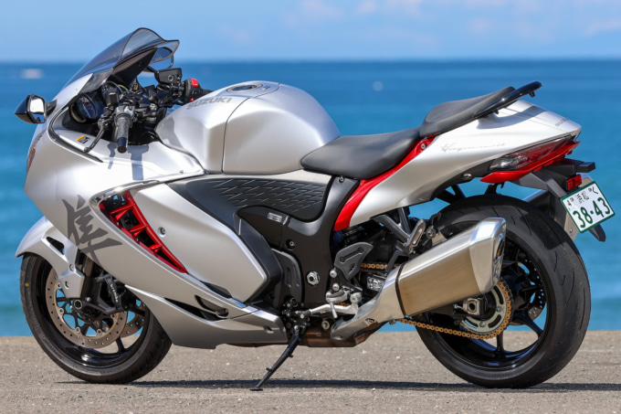 SUZUKI HAYABUSA（2021年モデル）左7:3ビュー