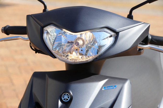 YAMAHA AXIS Z ヘッドライト