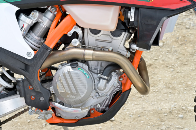 KTM 250EXC-F SIX DAYS エンジン