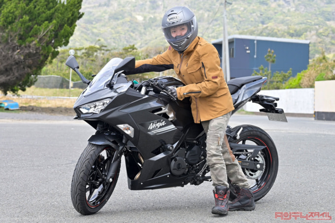 Kawasaki Ninja250（2021年モデル）取りまわし