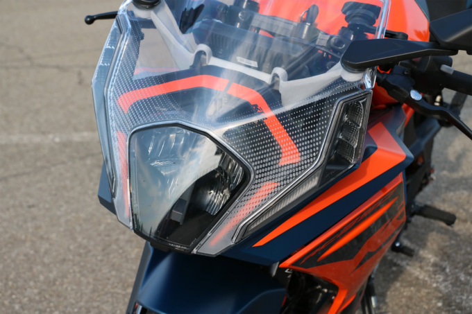 KTM RC390（2022年モデル）フロントカウル