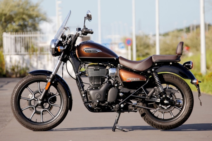 ROYAL ENFIELD METEOR350 左