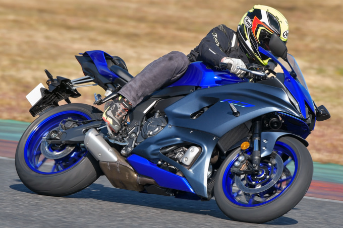 ヤマハ 2022年モデル YZF-R7 (8BL-RM39J) 走行