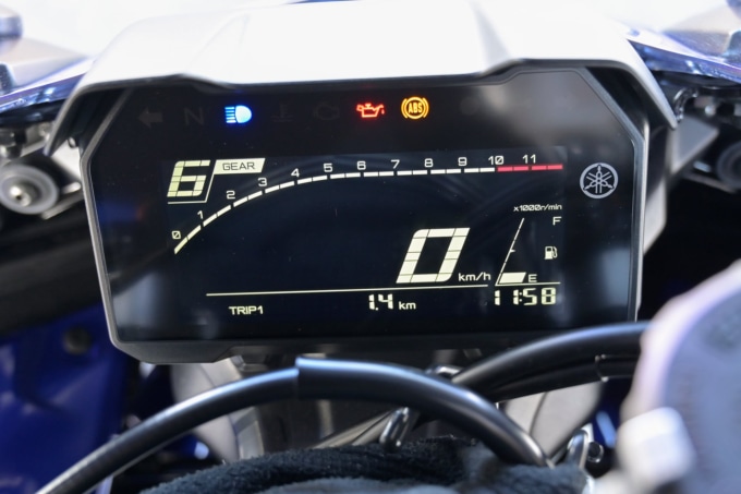 ヤマハ 2022年モデル YZF-R7 (8BL-RM39J) 液晶メーター