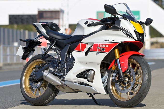 ヤマハ 2022年モデル YZF-R7 (8BL-RM39J) 60周年記念モデル