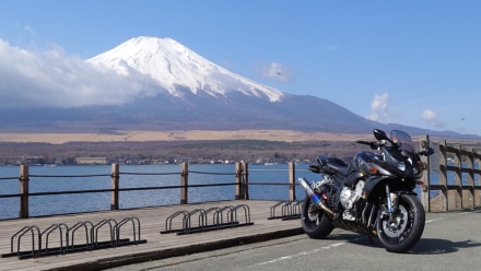 富士山と湖