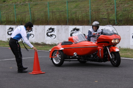 サイドカーの走り方をサーキットで学べる！“那須MSLサイドカーライディングスクール”開催決定！