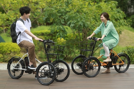 カワサキは電動三輪ビーグル「noslisu(ノスリス)」の事業化を発表。2023年春より発売を予定