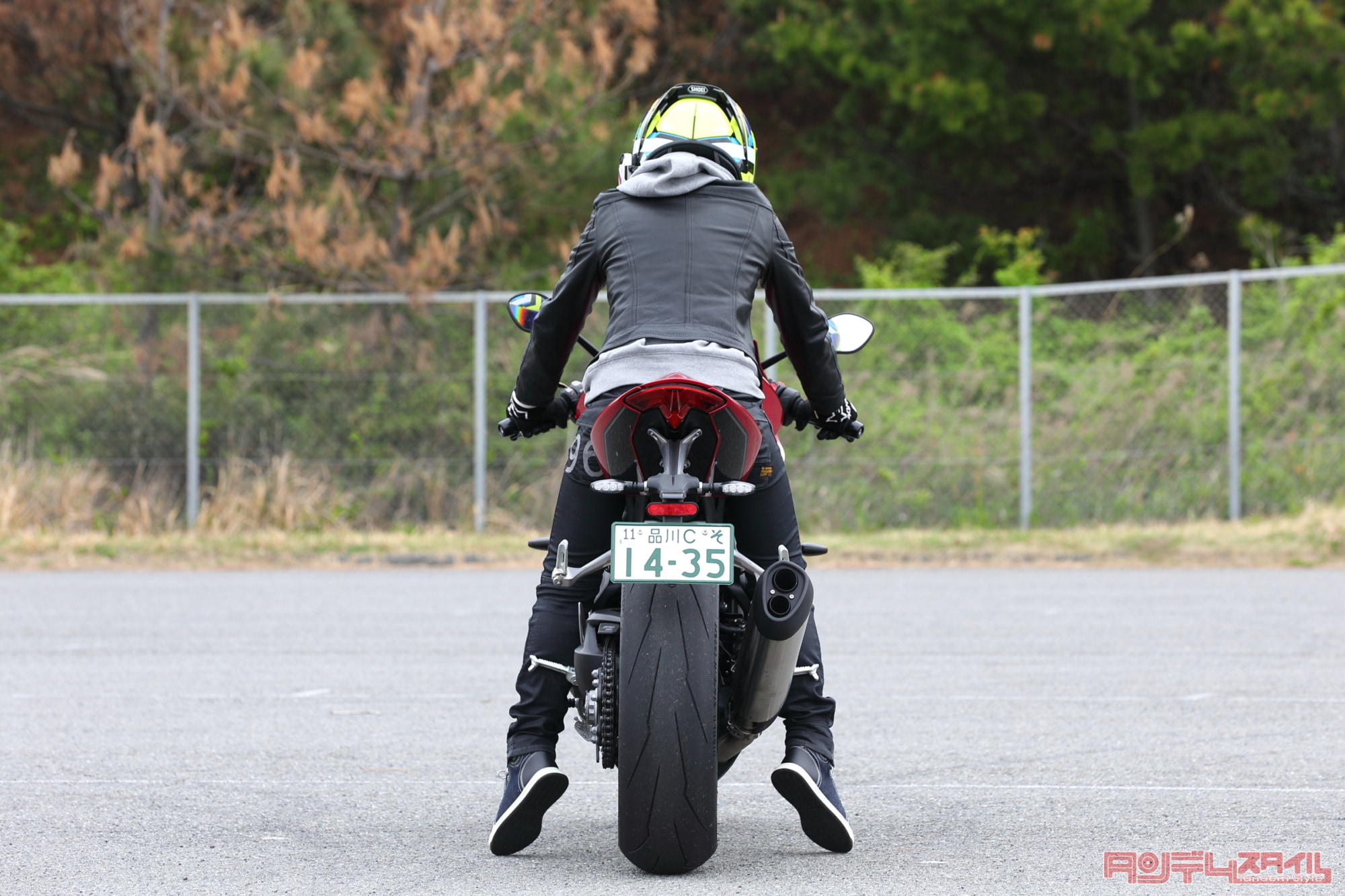 155cmライダーの足つき＆プチインプレ“TRIUMPH SPEED TRIPLE 1200RR ...