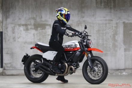 【シート高805mm】155cmライダーの足つきチェック “DUCATI SCRAMBLER URBAN MOTARD”