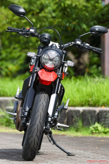 DUCATI SCRAMBLER URBAN MOTARD