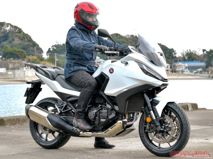 HONDA NT1100（2022年モデル）