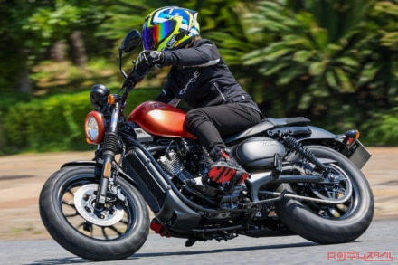 HYOSUNG GV300S BOBBER