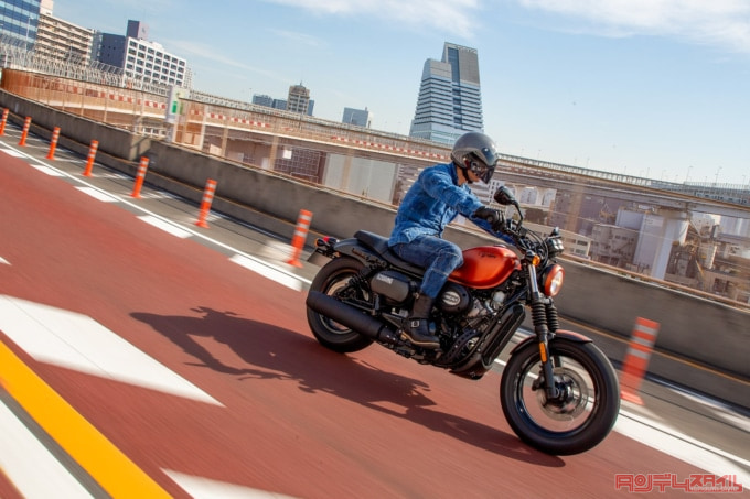 HYOSUNG GV300S BOBBER（2022年モデル）走行