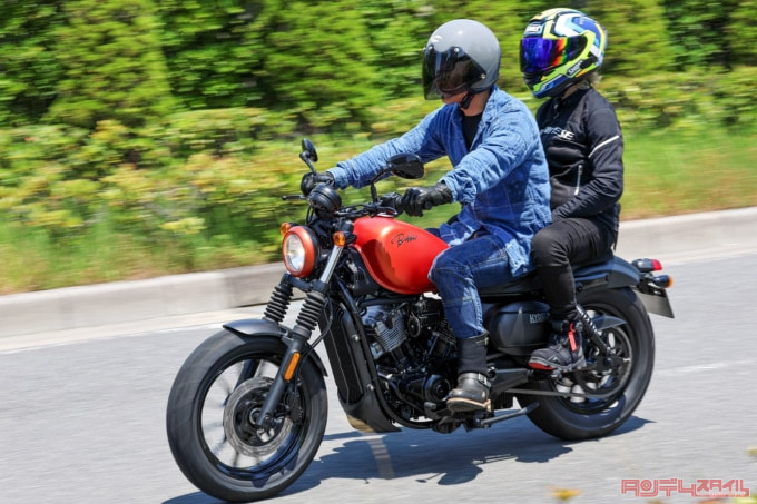 HYOSUNG GV300S BOBBER（2022年モデル）タンデムラン