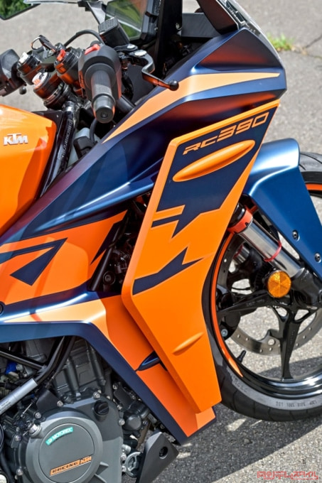 KTM RC390（2022年モデル）カウル