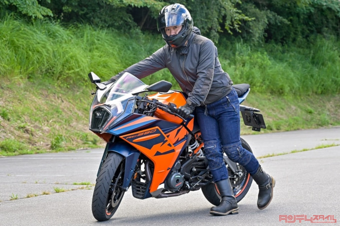 KTM RC390（2022年モデル）取りまわし