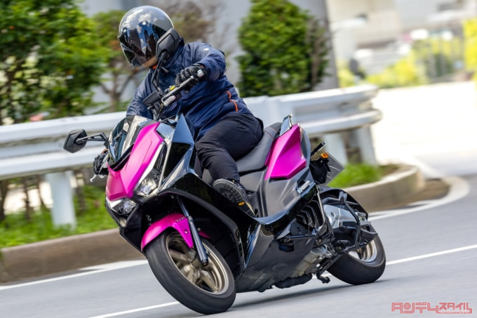 KYMCO KRV180TCS（2022年モデル）走行