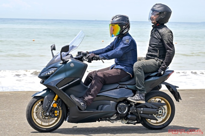 YAMAHA TMAX560 TECH MAX（2022年モデル）タンデムラン