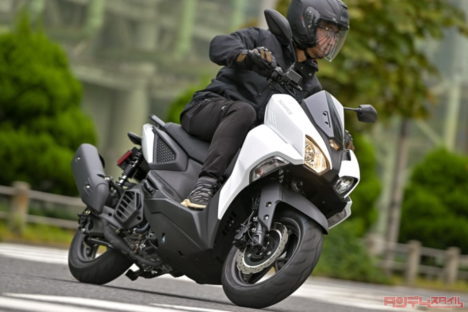 YAMAHA X FORCE（2022年モデル）走行