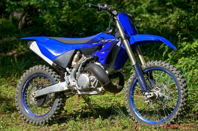 YAMAHA YZ250X（2023年モデル）右7:3ビュー