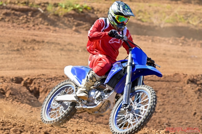 YAMAHA YZ450F（2023年モデル）