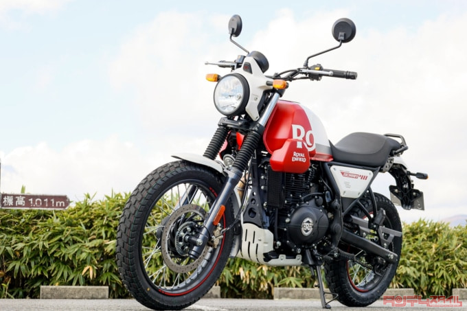 ROYAL ENFIELD SCRAM411（2022年モデル）ホワイト・フレイム