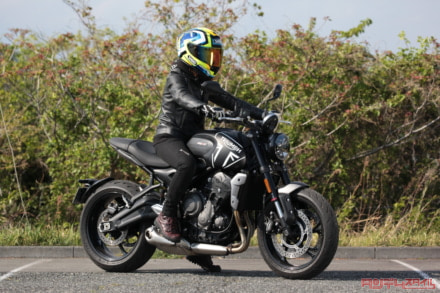 TRIUMPH TRIDENT 660 155㎝ライダーの足つき＆プチインプレッション【脱・ビギナー！バイク選びをサポート】