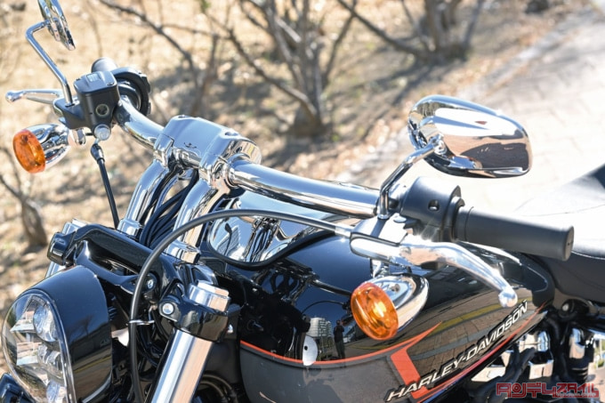 HARLEY-DAVIDSON BREAKOUT117（2023年モデル）ハンドル