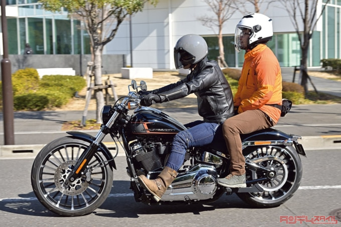 HARLEY-DAVIDSON BREAKOUT117（2023年モデル）タンデム走行