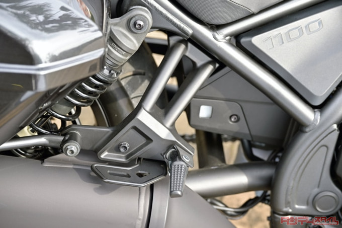 HONDA REBEL1100T Dual Clutch Transmission（2023年モデル）タンデムペグ