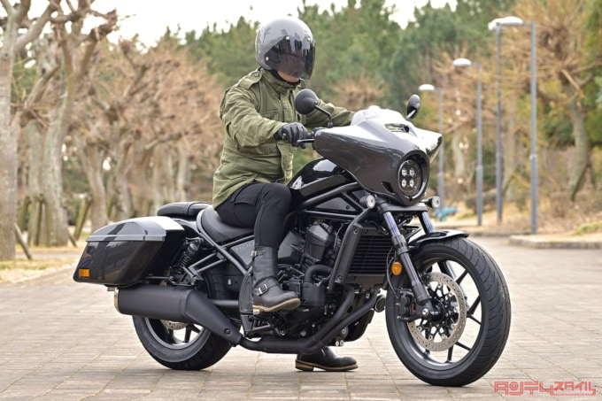 HONDA REBEL1100T Dual Clutch Transmission（2023年モデル）乗車姿勢