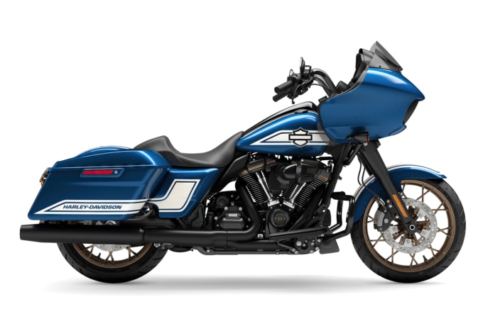 ハーレーダビッドソン FAST JOHNNIE ROAD GLIDE ST