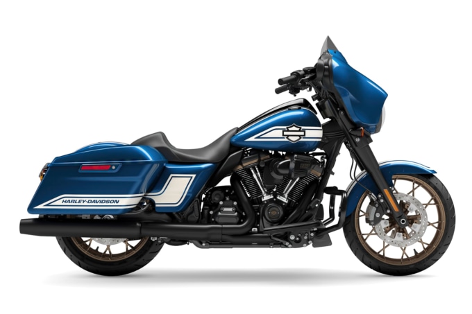 ハーレーダビッドソン FAST JOHNNIE STREET GLIDE ST