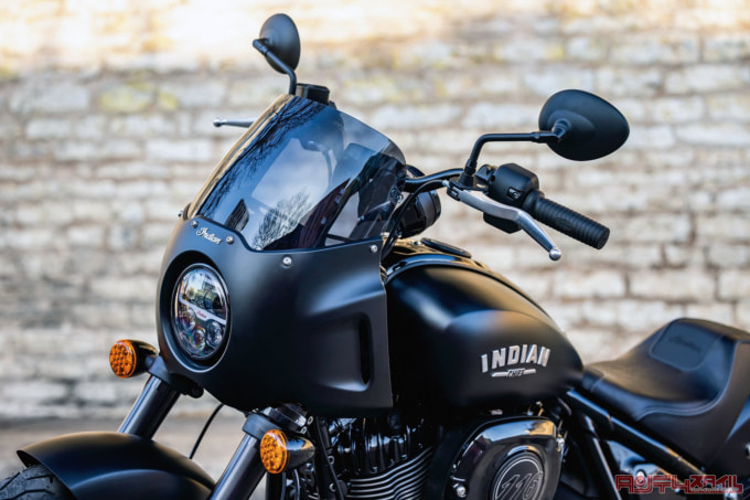 INDIAN MOTORCYCLE SPORT CHIEF（2023年モデル）フロントカウル