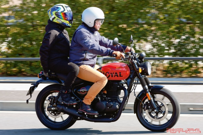 ROYAL ENFIELD HUNTER350（2023年モデル）タンデム走行