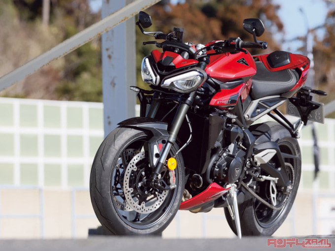 TRIUMPH STREET TRIPLE 765 RS（2023年モデル）