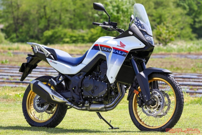 HONDA XL750 TRANSALP（2023年モデル）7:3ビュー