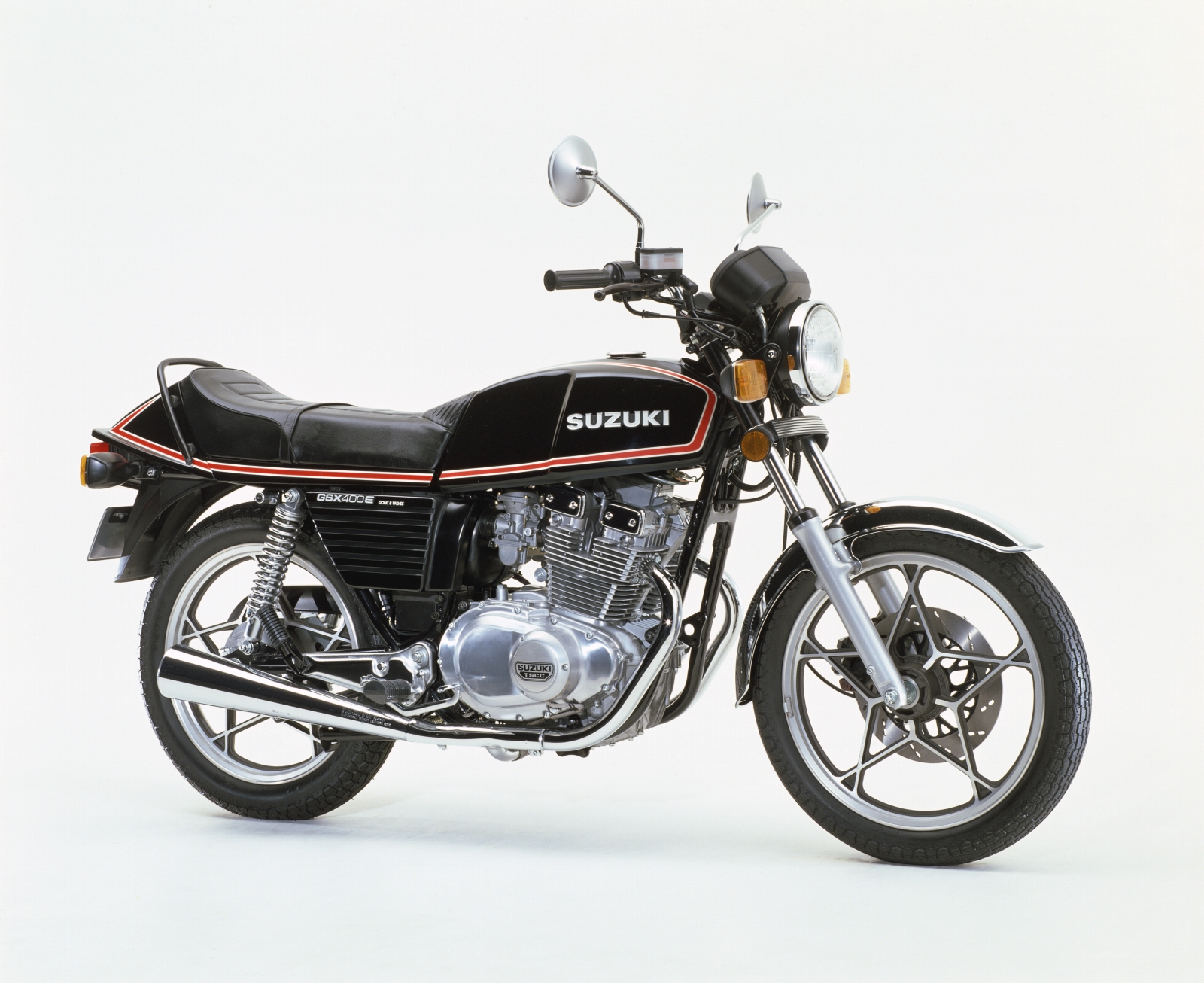 ミドル史に名を刻む名車たち vol.04 SUZUKI GSX400FS IMPULSE