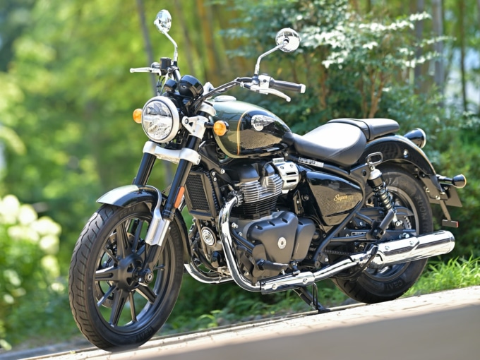 ROYAL ENFIELD SUPER METEOR 650